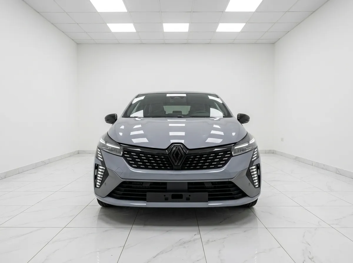 Renault Clio 5 2025 Esprit Alpine — Diesel Auto, 10 km