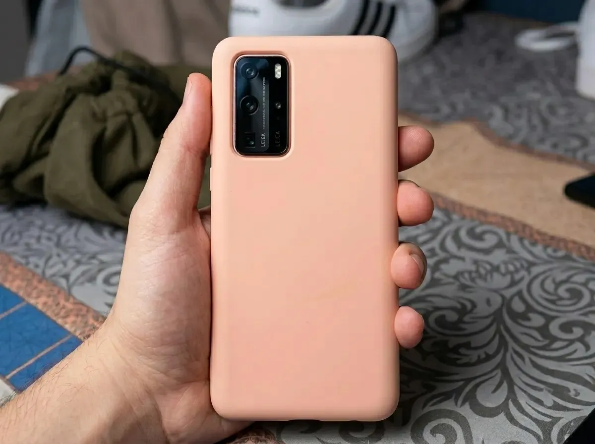 Huawei P40 128 Go / 8 Go RAM — Presque Neuf